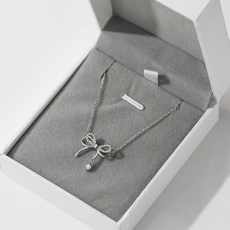 リアルマネー 925 スターリングシルバー女性のネックレス弓 - Tie Clip Silver のレビューと価格